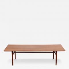 Mid Century Modern Danish Style Coffee Table - 3834601