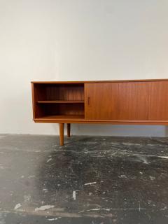 Mid Century Modern Danish Teak Credenza Circa 1960s - 3806413