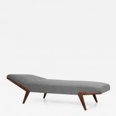 Mid Century Modern Daybed - 1366740