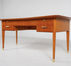 Mid Century Modern Desk with Leather Top Italy 1940s - 3738180