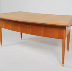 Mid Century Modern Desk with Leather Top Italy 1940s - 3738189