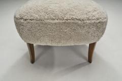 Mid Century Modern Easy Chair in Sheepskin Europe ca 1950s - 2742167