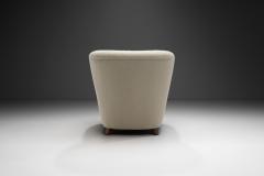 Mid Century Modern European Cabinetmaker Lounge Chair Europe 1950s - 4410477