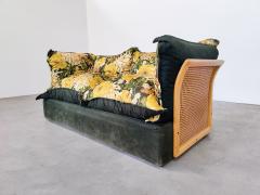 Mid Century Modern Floral Sofa in Rattan - 2955588