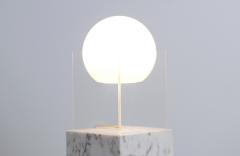 Mid Century Modern Geometric Lucite Globe Table Lamp - 3085058