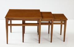 Mid Century Modern Nesting Tables By Heritage  - 2944050