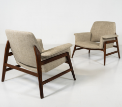 Mid Century Modern Pair of Armchairs in the style of Gianfranco Frattini Italy - 3596936