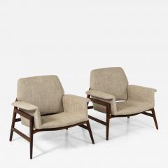 Mid Century Modern Pair of Armchairs in the style of Gianfranco Frattini Italy - 3600942