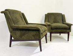 Mid Century Modern Pair of Italian Armchairs Green Velvet 1960s - 3574634