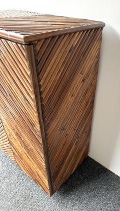 Mid Century Modern Pair of Rattan Malacca Brass Cupboards Cabinets Italy 1980s - 4198947