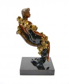 Mid Century Modern Patinated Bronze Figural Sculpture of a Reclining Lady - 4085467