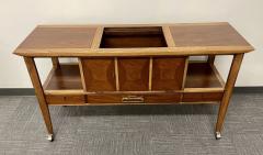 Mid Century Modern Rolling Console Bar Cart or Serving Table - 2586616