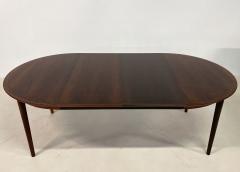 Mid Century Modern Round Extendable Dining Table - 3039251