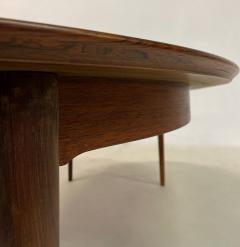 Mid Century Modern Round Extendable Dining Table - 3039254