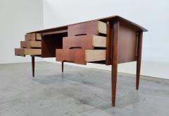 Mid Century Modern Scandinavian Wooden Desk - 2964393