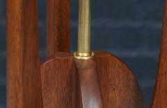 Mid Century Modern Sculpted Lamp by R J Manufacturing - 4421573