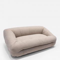 Mid Century Modern Sofa in Beige Boucle - 2906512