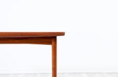 Mid Century Modern Teak Expanding Draw Leaf Dining Table - 3308937