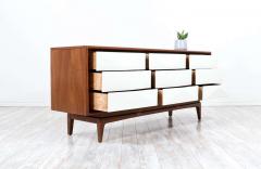 Mid Century Modern Two Toned Lacquered Walnut Dresser by United Furniture - 2319982