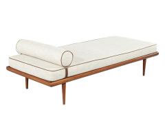 Mid Century Modern Upholstered Daybed Lounger - 3906765