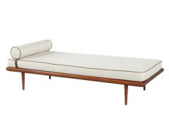 Mid Century Modern Upholstered Daybed Lounger - 3906768