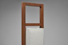 Mid Century Modern Wooden Floor Lamp Europe Mid 20th Century - 4556498