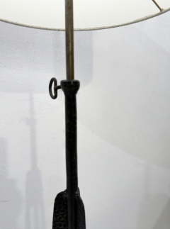 Mid Century Modern Wrought Iron Tripod Floor Lamp - 3454807