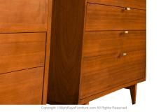 Mid Century Pair of Florence Knoll Chests of Drawers - 3488385