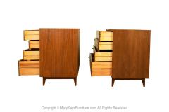 Mid Century Pair of Florence Knoll Chests of Drawers - 3488409
