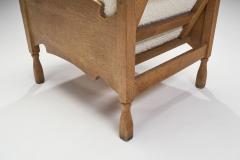 Mid Century Sculpted Castle Chairs Europe ca 1960s - 2795586
