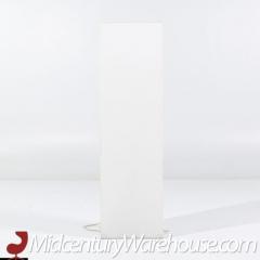 Mid Century White Acrylic Floor Lamp - 3463033