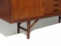 Mid century Scandinavian Low Teak Sideboard Media Credenza - 4125457