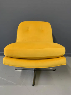 Midcentury Swivel Chair in Marigold Velvet - 2508600