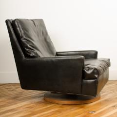 Milo Baughman A Mid Century black leather reclining lounge chair designed by Milo Baughman  - 1800027