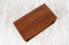 Milo Baughman California Modern Walnut Side Table by Milo Baughman - 3257024