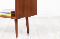 Milo Baughman California Modern Walnut Side Table by Milo Baughman - 3257025