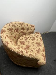Milo Baughman MODERN SWIVEL CHAIRS WITH WALNUT BASE - 3336686