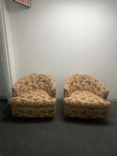 Milo Baughman MODERN SWIVEL CHAIRS WITH WALNUT BASE - 3336690
