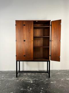 Milo Baughman Milo Baughman Cabinet in Walnut and Black Lacquer for Directional - 3626801