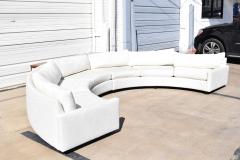 Milo Baughman Milo Baughman Curved Sectional in White Woven Fabric - 1285669