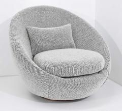 Milo Baughman Milo Baughman Egg Swivel Chair in Black and White Nubby Upholstery - 1530007