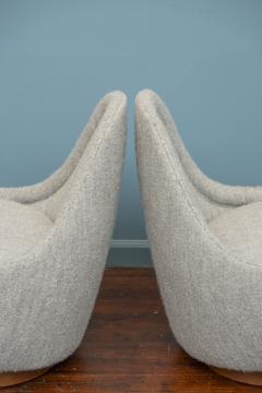 Milo Baughman Milo Baughman Petite Swivel and Tilt Lounge Chairs for Thayer Cogin - 4496579