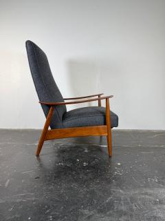 Milo Baughman Milo Baughman Recliner 74 by Thayer Coggin - 4117090