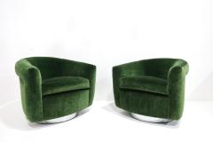 Milo Baughman Milo Baughman Tilt Swivel Lounge Chairs in Plush Green Mohair 1970s - 4714511
