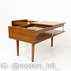 Milo Baughman Milo Baughman for Glenn of California Mid Century Walnut Corner Coffee Table - 1874334