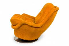 Milo Baughman Milo Baughman for Thayer Coggin AmericanSpace Age Gold Fabric Swivel Armchair - 2792395