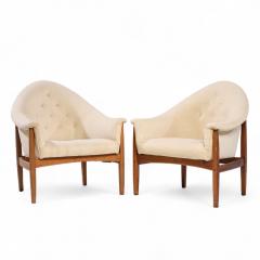 Milo Baughman Milo Baughman for Thayer Coggin Mid Century Walnut Tufted Lounge Chairs Pair - 4401087