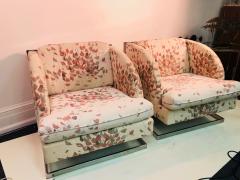 Milo Baughman Pair of Milo Baughman Chairs with Unusual Design - 739250