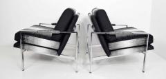 Milo Baughman Pair of Milo Baughman Lounge Chairs in New Upholstery by Romo - 1327464