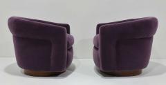 Milo Baughman Pair of Milo Baughman Swivel Chairs in Maharam Mohair - 4005356